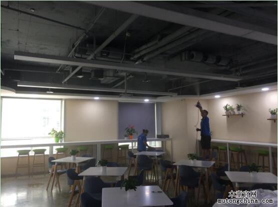 北京某品牌汽車金融公司室內(nèi)空氣檢測(cè)、裝修除甲醛案例 圖片75.png